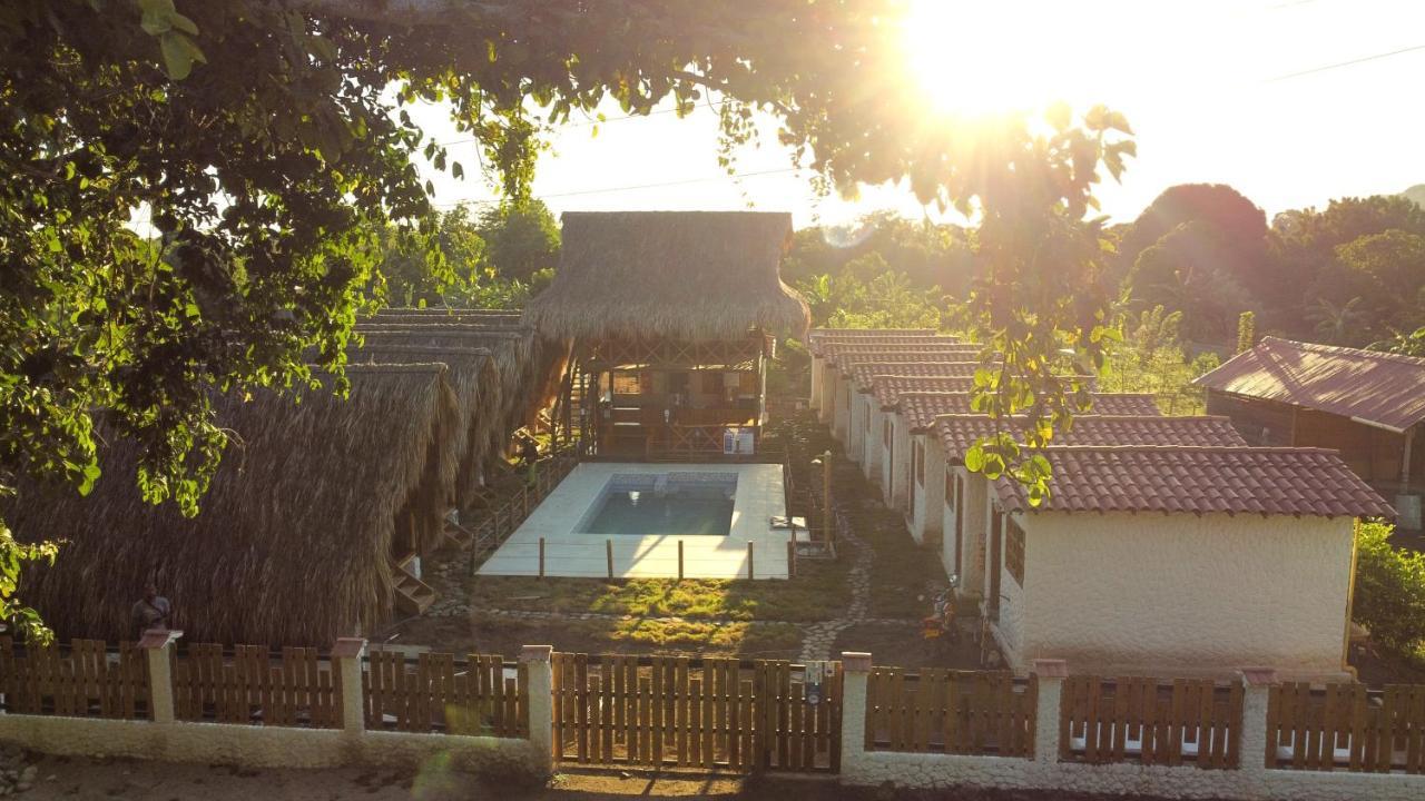 Palomino Sunrise Hotel Exterior foto